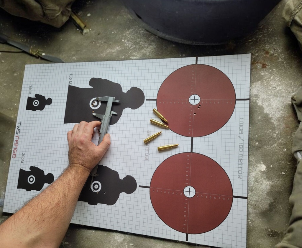 Wojskowe tarcze strzeleckie do ak47 i ar15-ocena trafień