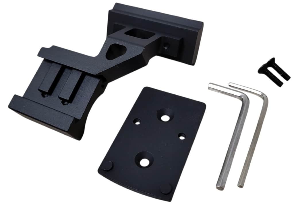 Skośny montaż kolimatora z płytką RMR do AR15 widok z dołu na kołki stopujące